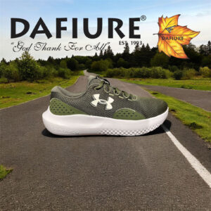 UNDER ARMOUR-3027000-301-VERDE-22270-Hombre