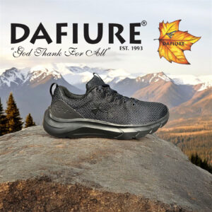 UNDER ARMOUR-3024880.6-002-NEGRO-21669-Hombre