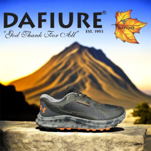 UNDER ARMOUR-3028371.6-21514-NARANJA-Hombre